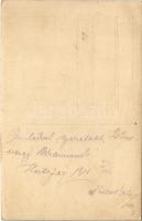 1915 Hátszeg, Hateg; Római katolikus elemi fiú iskola, magyar katonák lovashintón / boy school, K.u....