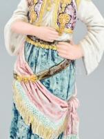 Royal Dux Bohemia kisplasztika - Carmen. Polikróm mázakkal fedett öntött finomfajansz. Jelzett, kis ...