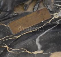 1930, Márvány tál, patinált fém lóalakkal, "M. Kir. 2. honvéd hiradó század tisztikarának tiszt...