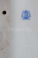 Herendi plasztika - könyvön álló bagoly pikkelyes mintával. Színes mázakkal fedett és ún. tollrajzos...