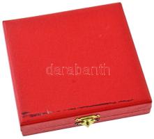 Iván István (1905-1968) 1966. "Szigetvárért" bronz plakett, dísztokban (80mm) T:UNC,AU