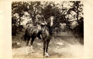 Hajmáskér, Magyar katona lóháton / Hungarian military, soldier with horse. photo (szakadás / tear)