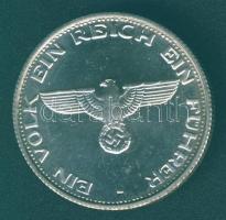 DN "Adolf Hitler" modern ezüstözött fém érem, fantáziakiadás T:exPP