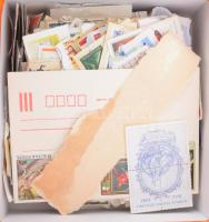 Zacskónyi modern képeslap + doboznyi bélyeg