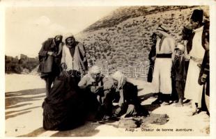 Aleppo, Alep; Diseur de bonne aventure / Fortune teller (fl)