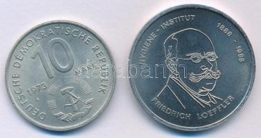 Német Demokratikus Köztársaság 1973A 10M Cu-Ni "10. Ifjúsági Játékok" + 1988. "Higién...