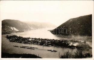 1927 Ada Kaleh, gőzhajó és uszályok / steamship and barges on the Danube. photo (EK)