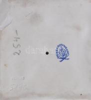 Herendi táncoló juhász, kézzel festett, jelzett, hiányos, m: 30,5 cm