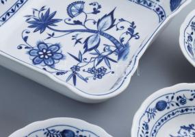 Kahla hagymamintás köretes tál 21,5x21,5 cm + 6 darab köretes tálka d: 13 cm