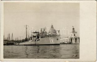 1921 Venezia, Venice; Yugoslav torpedo boat T4 (IV) (ex K.u.k. Kriegsmarine 79 T). photo (fl)