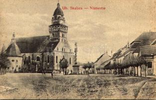 Szakolca, Uhorská Skalica (Nyitra); Námestie / Fő tér, Szent Mihály templom. H. Schefranek és fia kiadása / main square, church (fl)