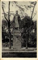 Komárom, Komárno; Socha Generála M. R. Stefánika / Stefánik M. R. tábornok szobra / monument (kopott sarkak / worn corners)