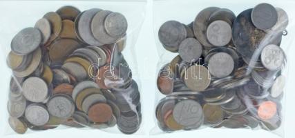 Vegyes, magyar és külföldi érmetétel mintegy ~1kg súlyban, T:vegyes Mixed, Hungarian and foreign coin lot (~1kg) C:mixed