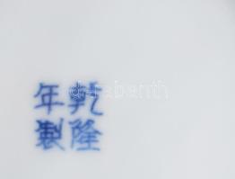 Kínai sárkánymintás porcelán ecsettartó. 20. sz. második fele. Jelzett, hibátlan, d: 10,5 cm, m: 14,...