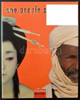 FELVIDÉK - 32 db RÉGI felvidéki képeslap albumban, sok Tátrai lappal, Feitzinger kiadások és hosszú ...