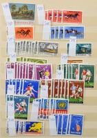 Románia készlet a 60-70-es évekből, több ezer darab bélyeg 12 lapos A4-es berakóban