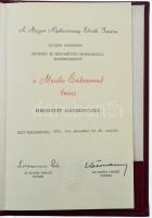 1964-1985. "A Munka Érdemrend ezüst fokozata" ezüstözött, zománcozott bronz kitüntetés mel...