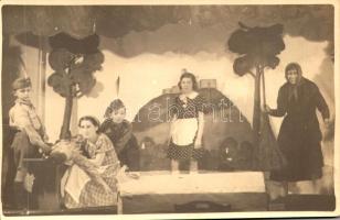 1938 Major Irén az "Édesanyám" c. előadásból gyerek színészekkel / Hungarian theatre play with child actors. photo