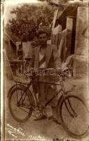 1931 Férfi kerékpárral / man with bicycle. photo (EK)