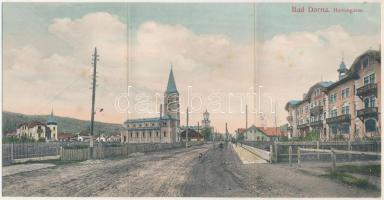 Vatra Dornei, Dornavátra, Bad Dorna-Watra (Bukovina, Bucovina, Bukowina); Herrengasse / street view with church and Bahn Hotel. 3-tiled folding panoramacard + "K.u.K. Eisenbahnregiment 2. Betriebs Komp. (I. Sektion)" (fl)