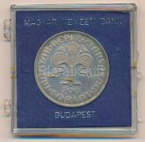 1978. 200Ft Ag "Első magyar aranyforint" sérült MNB tokban T:UNC (eredetileg PP) patina
A...