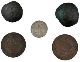 5db-os vegyes érme tétel keleti országokból, közte Bizánc, Oszmán Birodalom, Kína T:VF-F 5pcs of mixed coins from eastern countries, with Byzantine, Ottoman Empire, China C:VF-F