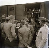 cca 1941 10 db II. világháborús mozgalmas katonai fotó negatív. 9x6 cmn