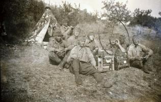 cca 1940 10 db II. világháborús mozgalmas katonai fotó negatív. 9x6 cmn