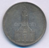 Német Harmadik Birodalom 1935J 5M Ag "Garnisonkirche" T:VF patina German Third Reich 1935J 5 Reichsmark Ag "Garnisonkirche" C:VF patina Krause KM#83