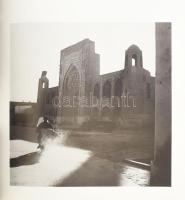 3 db útikönyv Gink Károly fotóival: Grúzia. Kincsek, várak, kolostorok.; Üzbegisztán. Bokhara, Szama...