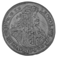 1690KB Tallér Ag "I. Lipót" Körmöcbánya balkáni hamisítványa (25,73g) T:XF,VF karc Hungary 1690KB Thaler Ag "Leopold I" Kremnitz fake from the Balkan (25,73g) C:XF,VF scratched