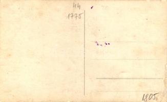 5 piros pecsét. Osztrák film. Főszerepben: Fedi Ferard és Alfred Gerasch. Adria Filmforgalmi r.t. Cs...