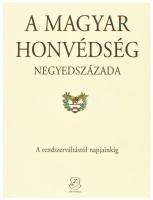 A Magyar Honvédség negyedszázada. A rendszerváltástól napjainkig. Szerk.: Földesi Ferenc, Kiss Zoltán, Isaszegi János. Bp., 2016, Zrínyi. Kiadói kartonált papírkötés.