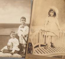 5 db kabinetfotó: teniszező gyermekek, magyar fényképészek műtermeiből