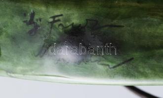 Nádudvari figurális pereckulacs, jelzett, mázhibával, m: 30 cm