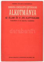 Románia Szocialista Köztársaság alkotmánya. Az állam és a jog alapfogalmai. Tankönyv a VII. osztálya számára. Bucuresti [Bukarest], 1983, Editure Didactica Si Pedagogica. Kiadói papírkötés, aláhúzásokkal.