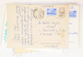 Dr. Dezső István: Egy erdélyi sebész emlékei. 1947-1961. DEDIKÁLT! Szerk.: B. Osváth Ágnes. Bp., 200...