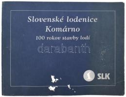 Slovenské lodenice Komárno. 100 rokov stavby lodí. (A 100 éves komáromi hajógyár története). Komárno, 1998, Slovenské lodenice. Fekete-fehér és színes fotókkal illusztrálva. Szlovák nyelven. Kiadói papírkötés, kissé viseltes állapotban, a borítón felületi sérülésekkel, ázásnyommal.