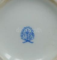 Öblös Herendi porcelán váza szép állapotban, virág mintákkal és 16,5cm-es magassággal