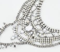 Óriási strasszos hastáncos nyaklánc