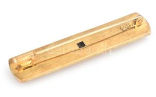 Arany (Au) bross, zöld (zafír?) kővel, 8K, jelzett, bruttó 6,2g