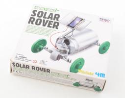 Solar Rover összeszerelhető napelemes jármű, dobozában, benne alumínium dobozzal.