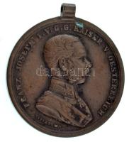 1914. "Ferenc József Bronz Vitézségi Érem" bronz kitüntetés mellszalag nélkül. Szign.: Tautenhayn T:XF kis patina  Hungary 1914. "Bronze Gallantry Medal (Der Tapferkeit)" bronze decoration without ribbon. Sign.: Tautenhayn C:XF small patina  NMK 137.