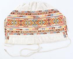 cca 1900 Kárpátaljai hímzett babakendő