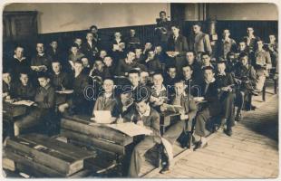 1937 Hosszúfalu, Satulung (Négyfalu, Sacele); gimnázium, belső / grammar school, interior. Foto "Sport" Studio G. Godri (Cernatu) photo (EK)