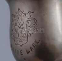 cca 1890, J. Zwack & Co. Unicum 5 darab fém likőrös pohár. Talpon a "fournisseurs de la cou...