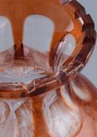 Rákszínű pácolású, feltehetően Ajka kristály váza. Jelzés nélkül, m: 27 cm