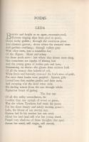 Huxley, Aldous: 
Rotunda. A Selection from the Works of Aldous Huxley.
London, (1932). Chatto and ...