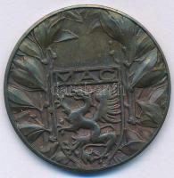 ~1920-1930. "MAC - Magyar Athletikai Club 1875" bronz sport emlékérem (37mm) T:UNC kis pat...