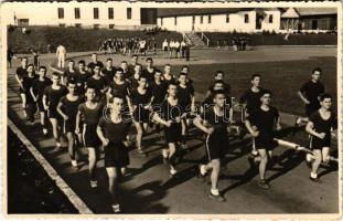 1941 Predeál, Predeal; Concursul de atletism / atlétikai verseny / athletic competition. Foto M. Vesa photo (Rb)